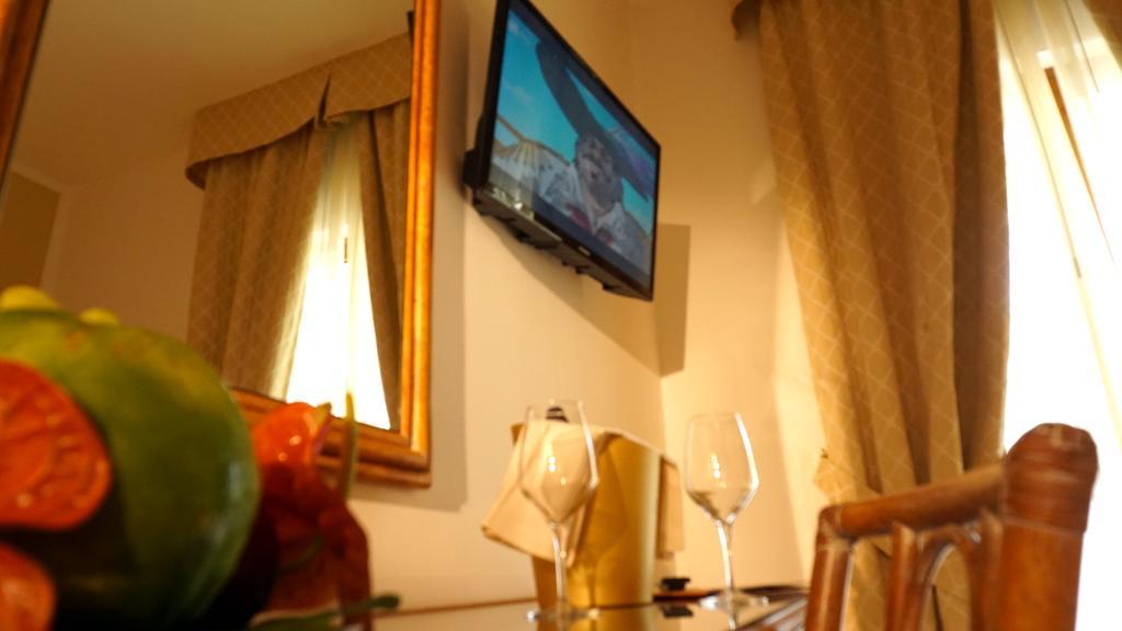 Hotel Portonuovo Vieste Esterno foto